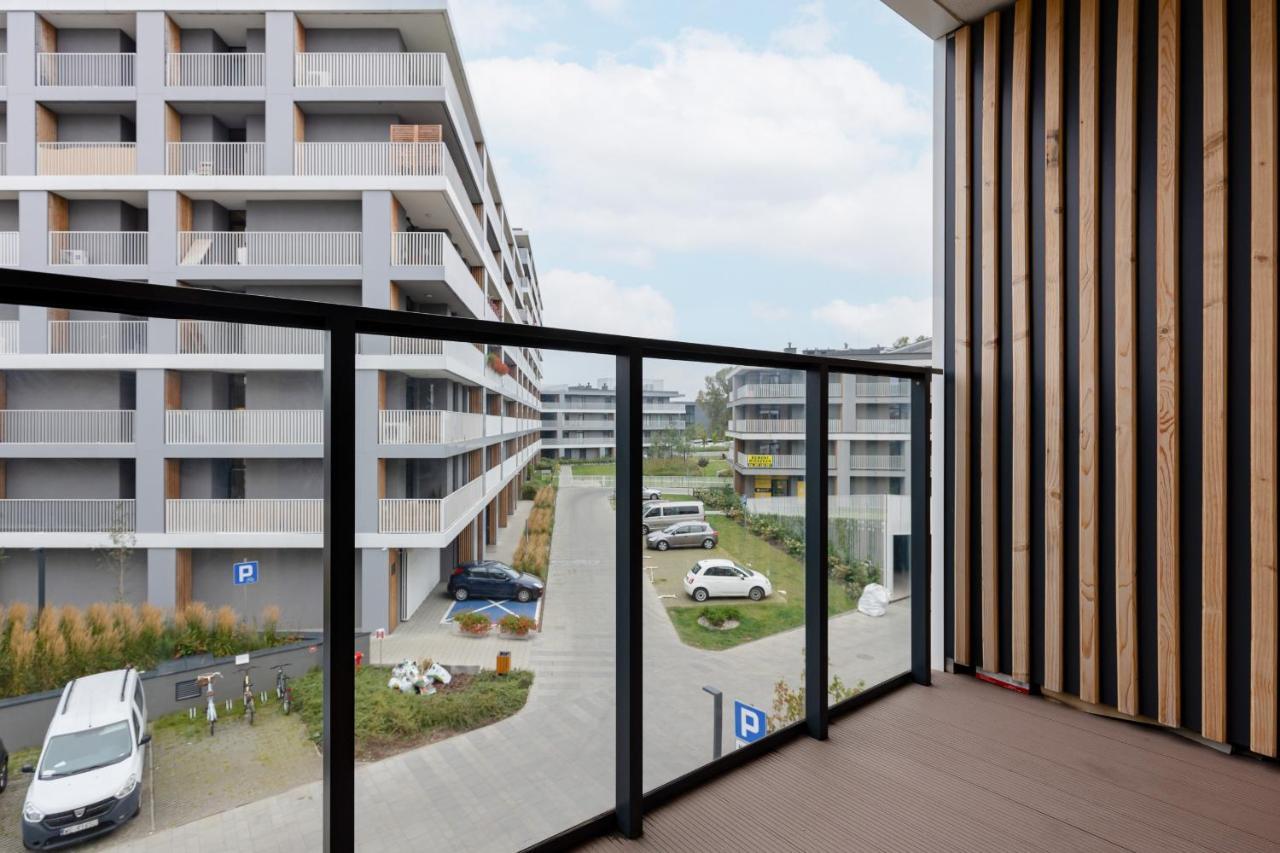 Studio With Balcony Warsaw Kokoryczki By Noclegi Renters Экстерьер фото