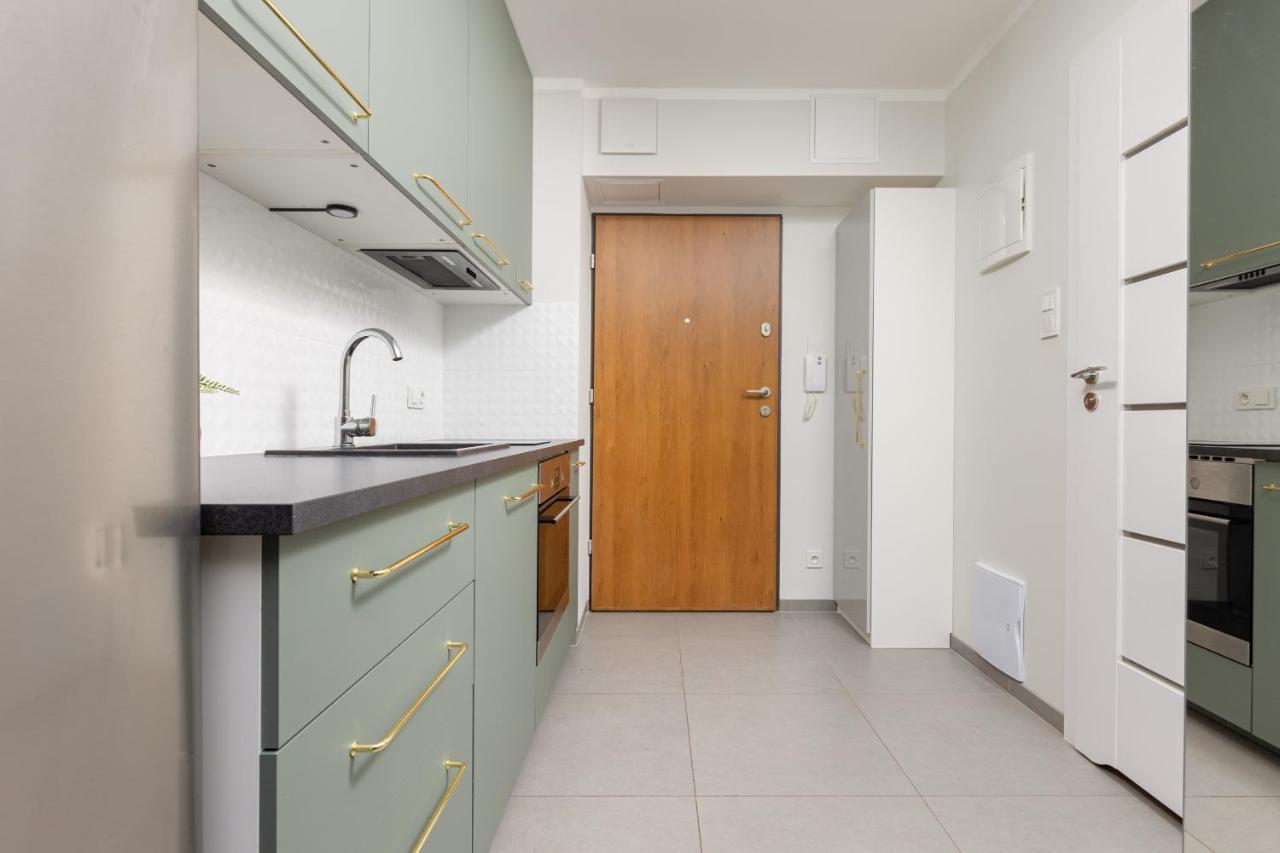 Studio With Balcony Warsaw Kokoryczki By Noclegi Renters Экстерьер фото